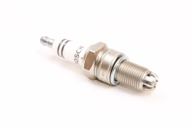 Bujia Super - Vw Caddy 1.6/Gol Ii Iii Iv Power 1.4 1.6/Polo Classic 1.6 1.8/Saveiro I Ii 1.6 - Bosch-RB